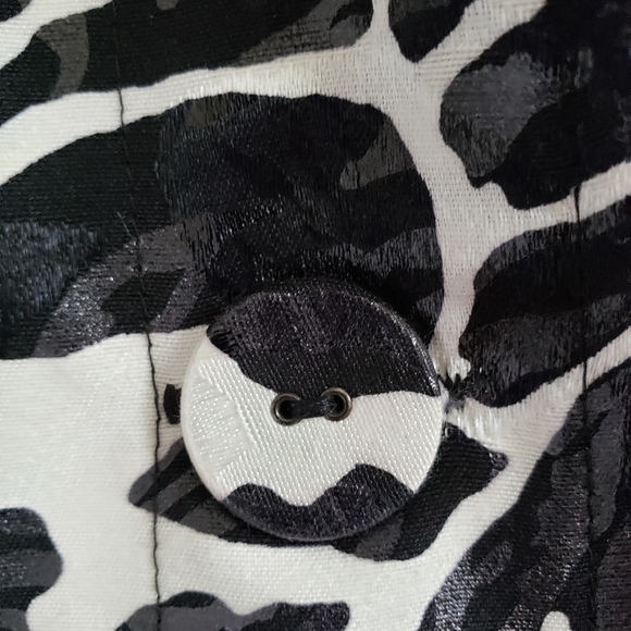 Chico's Coat - Picture 6 of 12